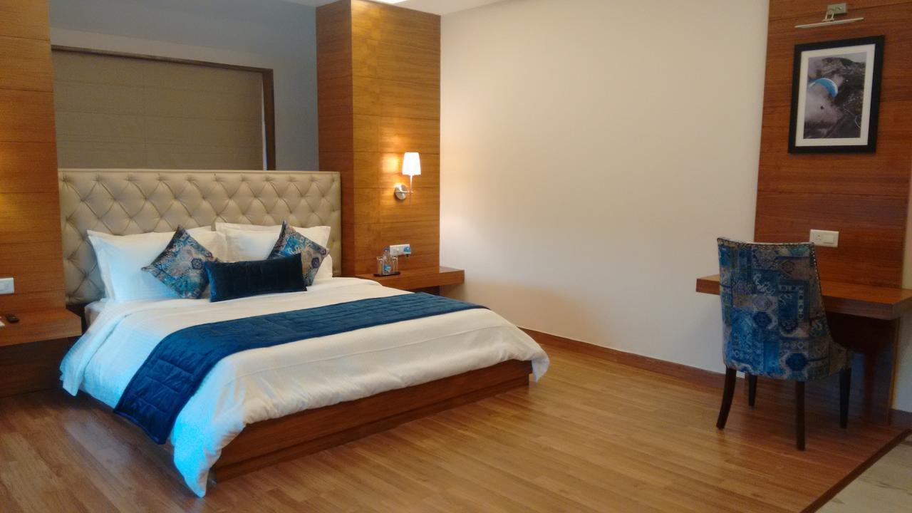 Rs Sarovar Portico Pālampur Exterior photo