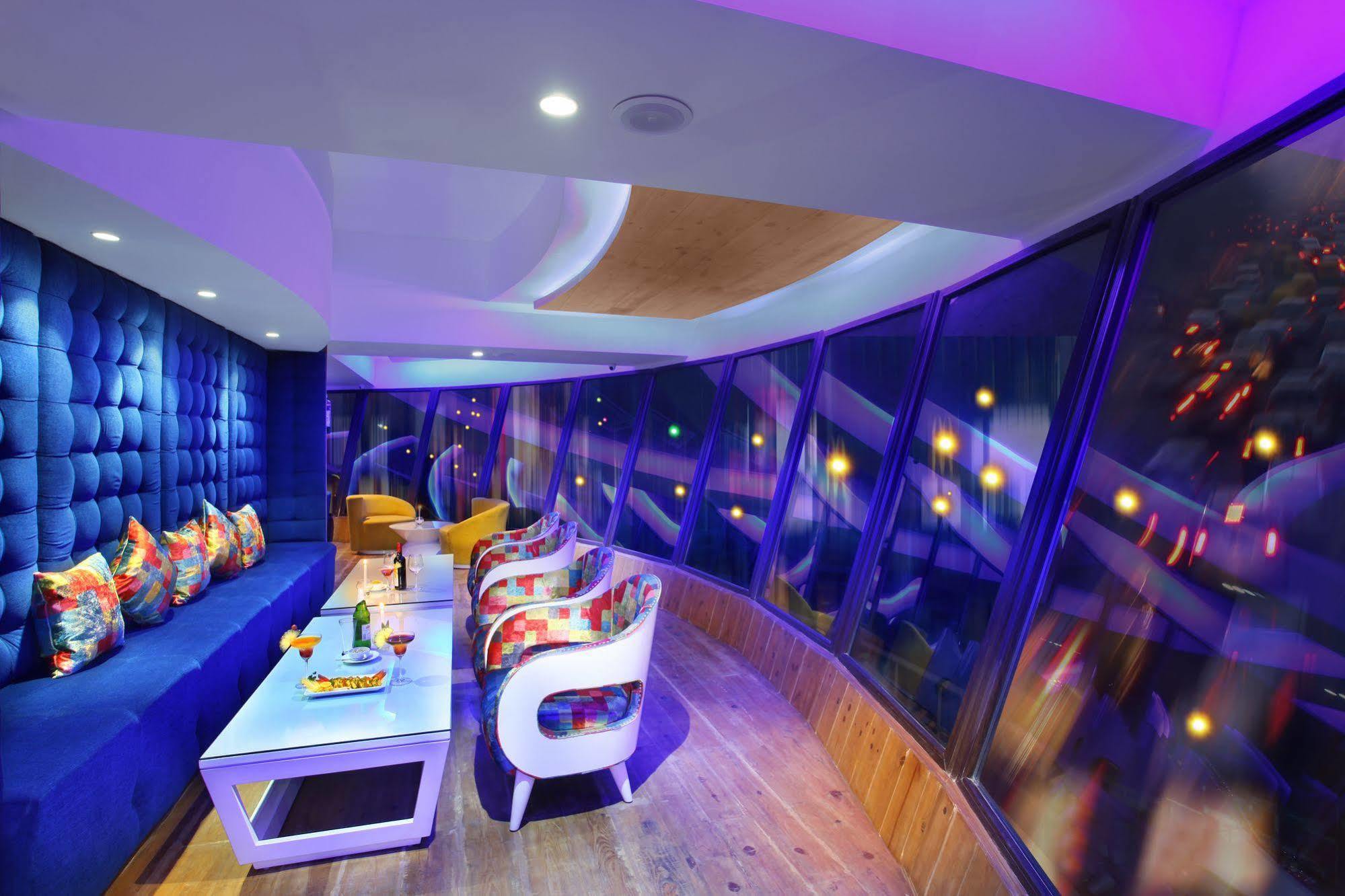 Rs Sarovar Portico Pālampur Exterior photo